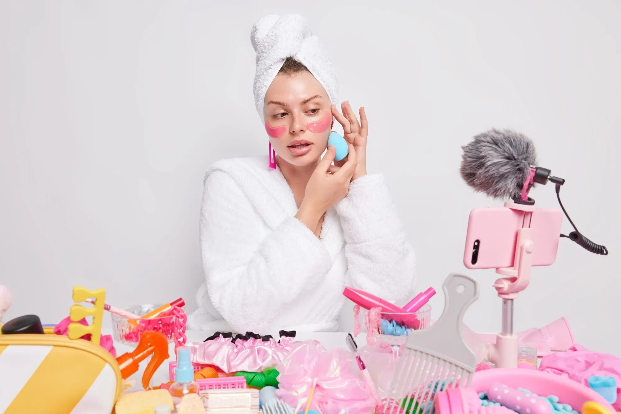 Beauty Hacks and Reviews Sharing Tips on Instagram